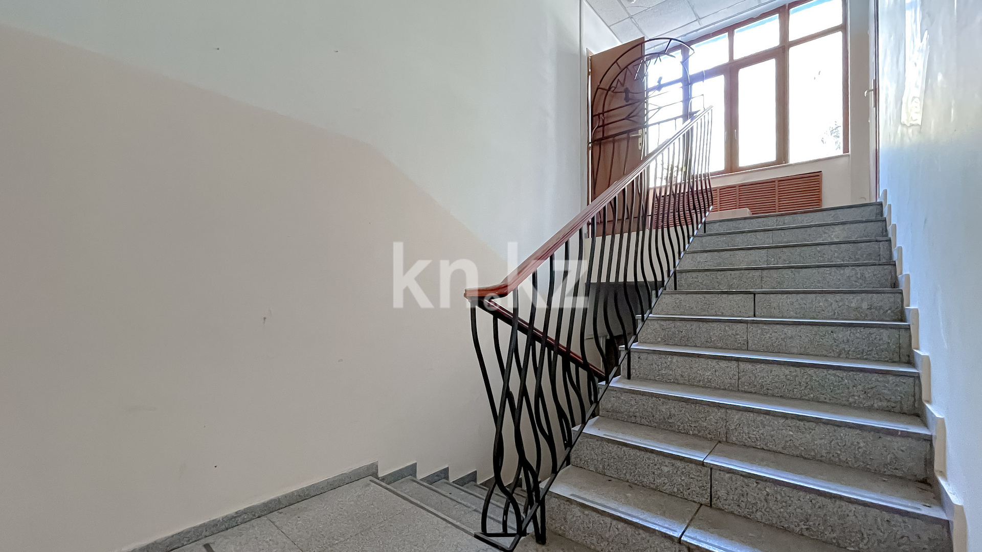 Продажа здания, 4600 м² - Продажа зданий в Алматы фото 39 из 40