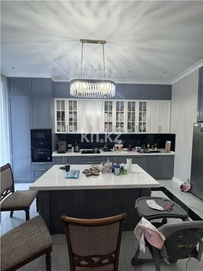 Продажа 3-комнатной квартиры, 130 м² в Астане - фото 2