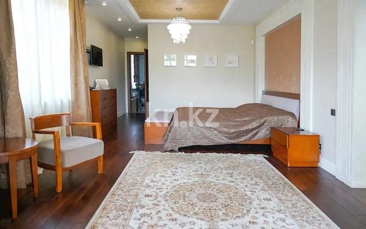 Аренда 8-комнатного дома, 540 м² - Аренда домов в Алматы фото 17 из 24