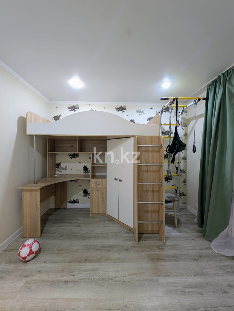 Продажа 3-комнатной квартиры, 63 м² - Продажа жилой и коммерческой недвижимости в Уральске фото 12 из 18