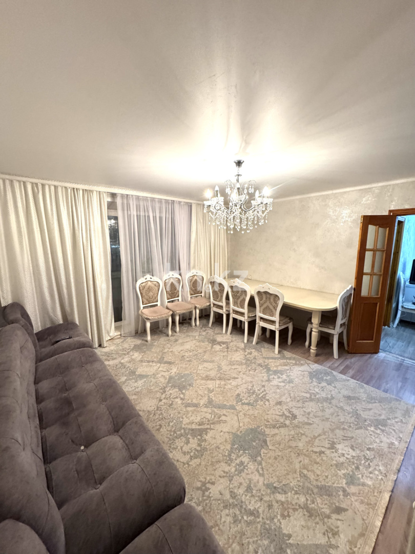 Продажа 3-комнатной квартиры, 64.3 м² в Караганде - фото 3