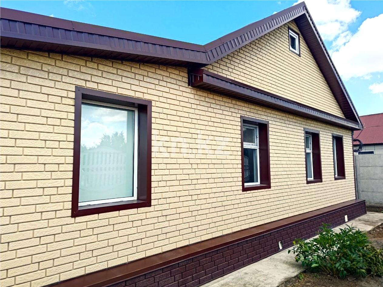 Продажа 4-комнатного дома, 76 м², ул. Курчатова, дом  10 - Продажа  четырехкомнатных домов, коттеджей в Караганде фото 1 из 21