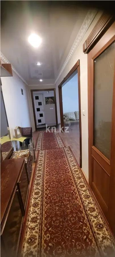Продажа 3-комнатной квартиры, 63 м², пр. Республики, дом  4 в Караганде - фото 5
