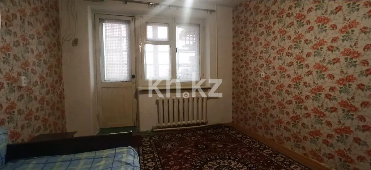 Продажа 4-комнатной квартиры, 61 м², мкр-н 14, дом  16 - Продажа  четырехкомнатных квартир в Караганде без посредников фото 2 из 4