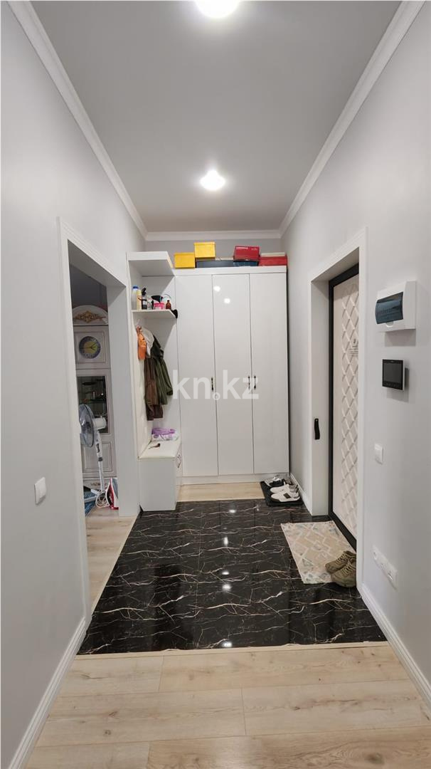 Продажа 2-комнатной квартиры, 68 м², ул. Ашимова - Продажа  двухкомнатных квартир в Караганде фото 14 из 22