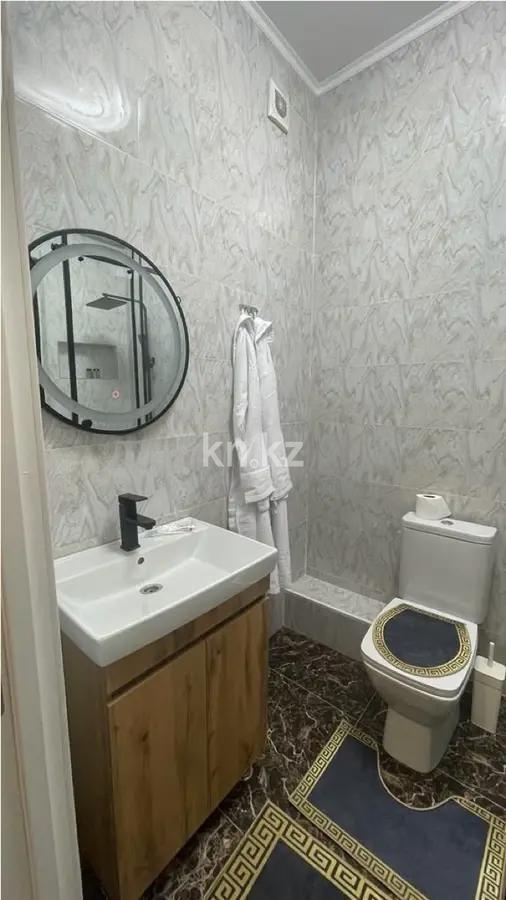 Продажа 2-комнатной квартиры, 48 м², пр. Абая, дом  164 в Алматы - фото 3