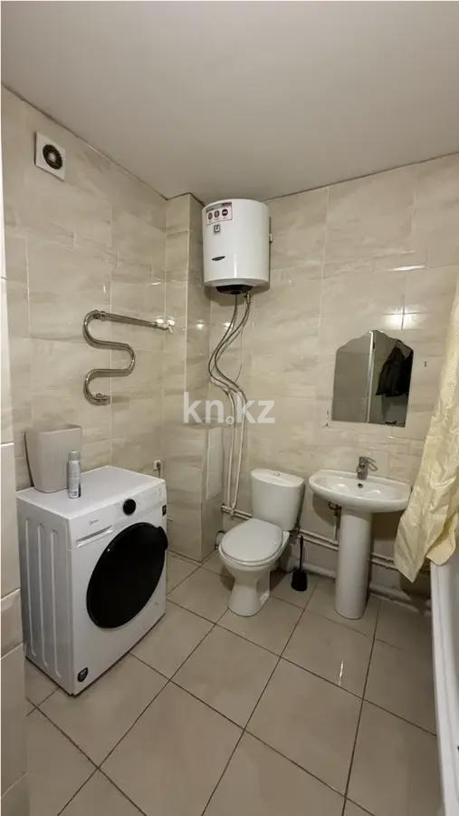 Продажа 1-комнатной квартиры, 45 м², ул. Момышулы, дом  24 - Продажа  однокомнатных квартир в новостройках Караганды без посредников фото 3 из 3