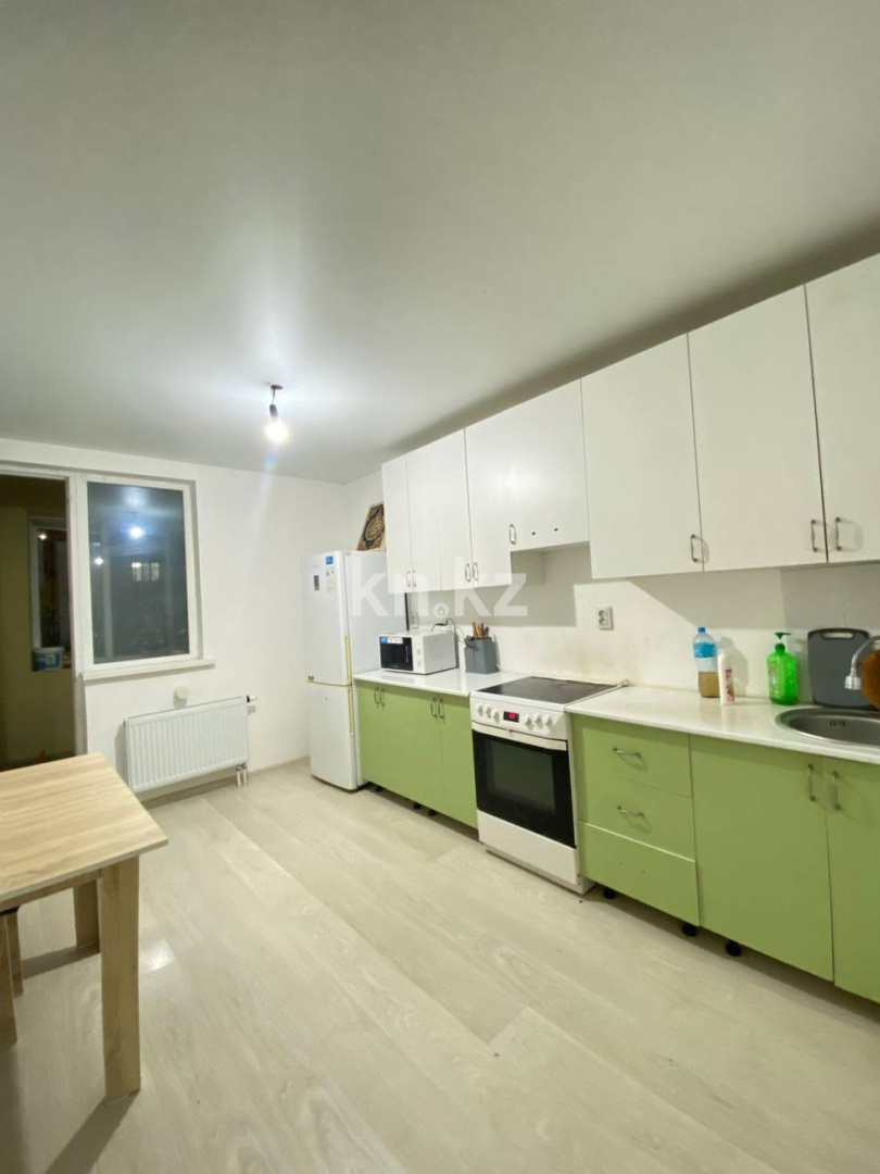 Аренда 3-комнатной квартиры, 84 м² - Аренда квартир помесячно в Астане - страница 4 фото 1 из 10