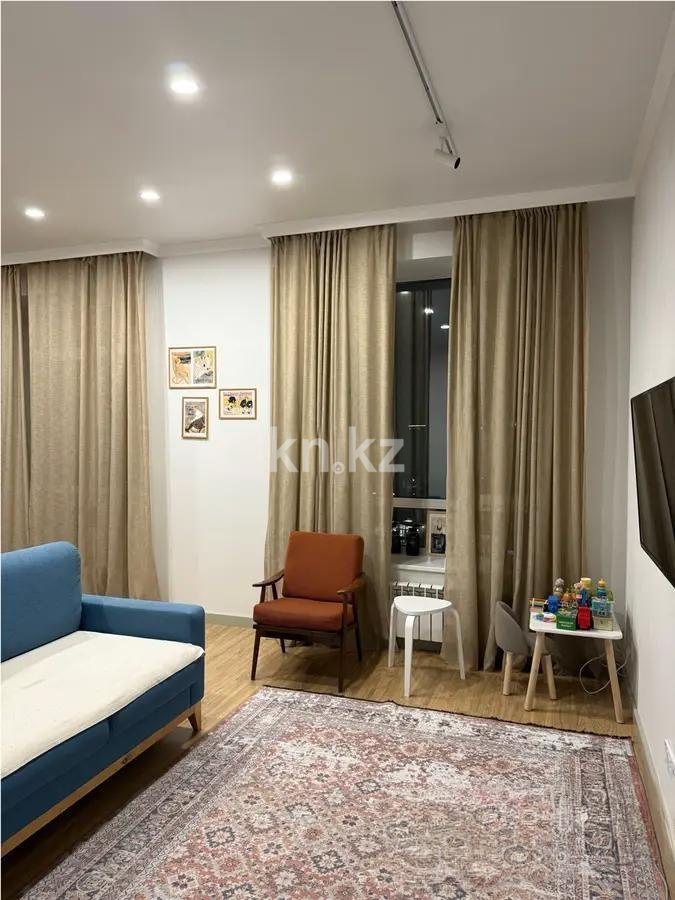 Продажа 3-комнатной квартиры, 90 м², ул. Мухамедханова, дом  8 - Продажа квартир в Казахстане фото 1 из 6