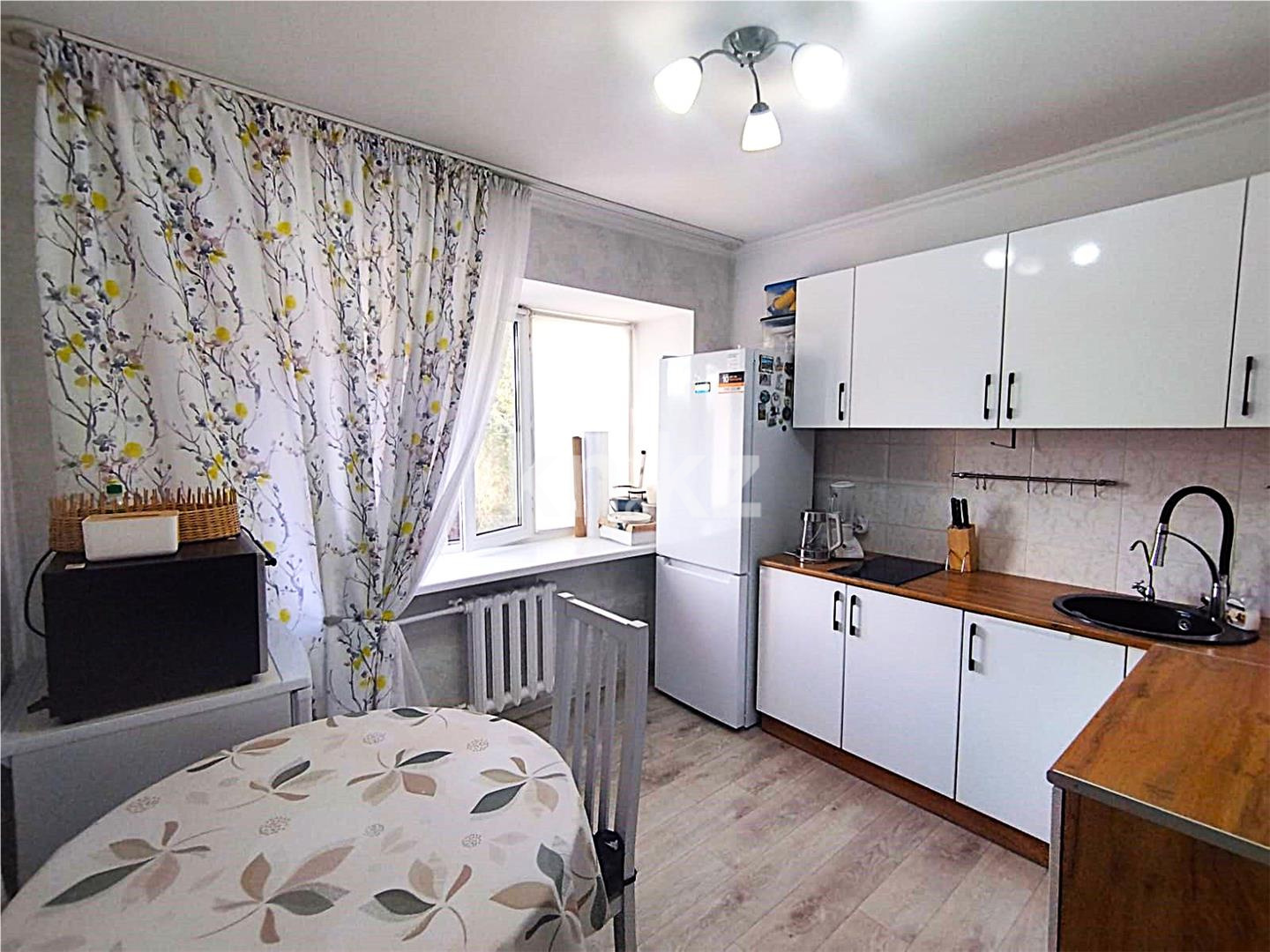 Продажа 2-комнатной квартиры, 45 м², ул. Пичугина, дом  235/2 - Продажа квартир в Караганде фото 6 из 12