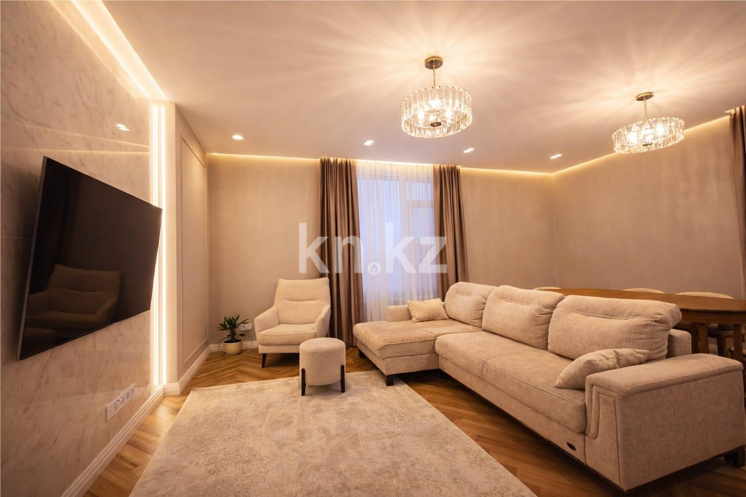 Продажа 4-комнатной квартиры, 135 м² - Продажа четырехкомнатных квартир в блочном доме в Казахстане фото 1 из 9