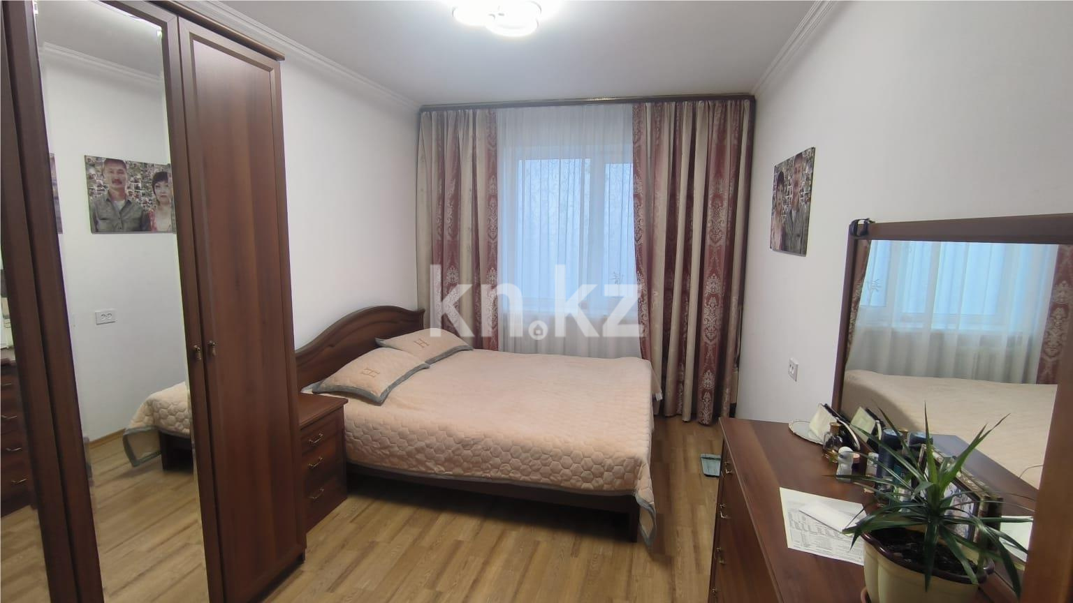 Продажа 3-комнатной квартиры, 64 м², мкр-н Гульдер-1 - Продажа квартир в Караганде фото 4 из 24