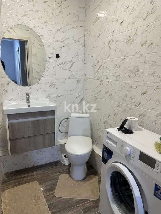 Продажа 1-комнатной квартиры, 40 м², пр. Аль-Фараби, дом  44/1 в Астане - фото 3