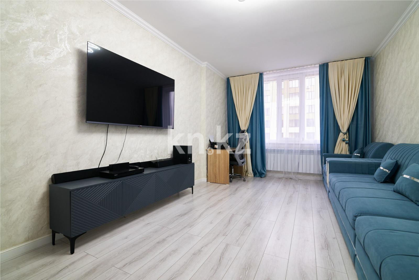 Продажа 3-комнатной квартиры, 93 м², ул. Сыганак - Продажа домов, коттеджей в Карагандинской области фото 1 из 15