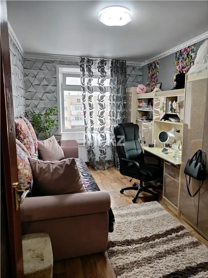 Продажа 3-комнатной квартиры, 72 м² в Шахтинске - фото 3