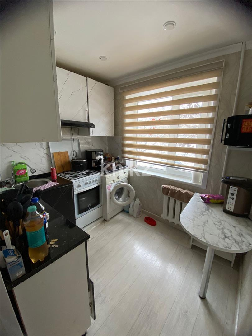 Продажа 3-комнатной квартиры, 62 м², мкр-н 17 - Продажа  трехкомнатных квартир в Караганде фото 1 из 15