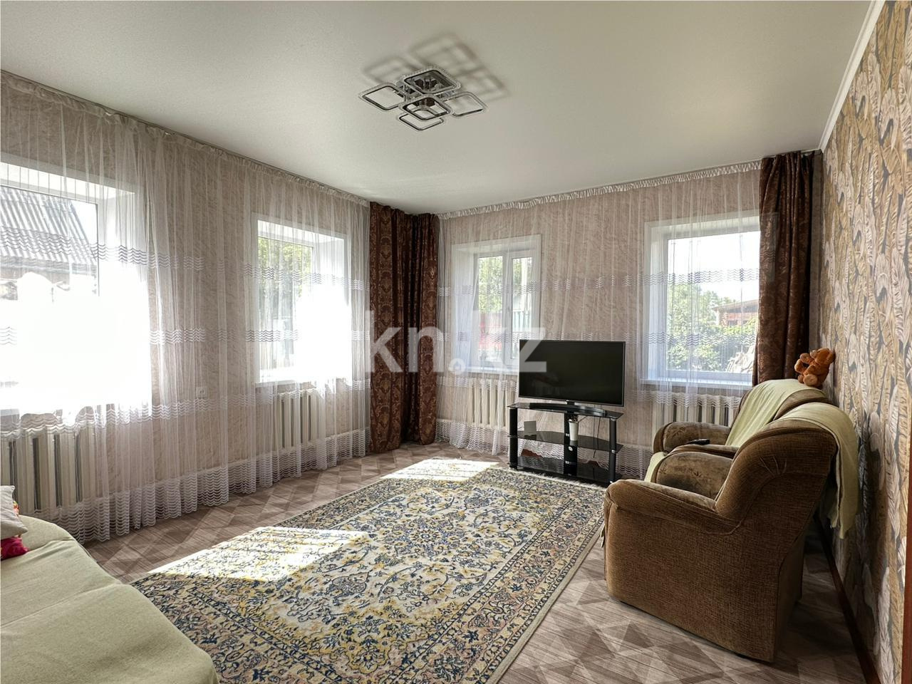 Продажа 3-комнатного дома, 73 м², ул. Долинская - Продажа домов, коттеджей в Караганде фото 6 из 23