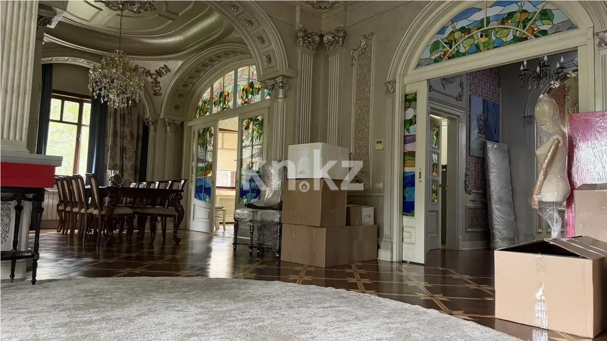 Продажа 4-комнатной квартиры, 210 м² - Продажа квартир от собственников в Алматы - страница 11 фото 1 из 1
