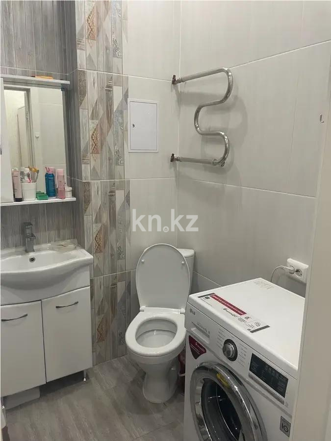 Продажа 2-комнатной квартиры, 47 м², ул. Мухамедханова, дом  21/2 в Астане - фото 4