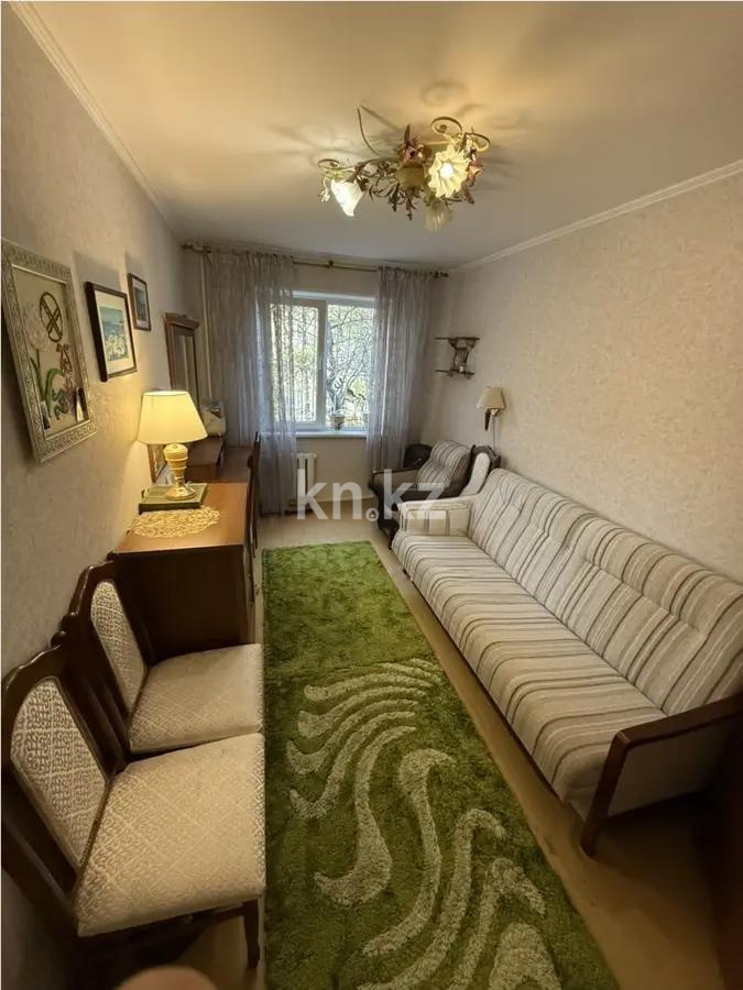 Продажа 3-комнатной квартиры, 58 м², мкр-н 2, дом  50 в Алматы