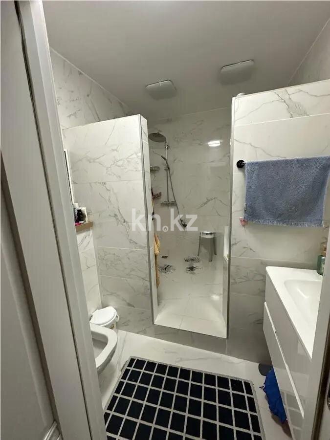 Продажа 2-комнатной квартиры, 105 м² в Алматы - фото 4