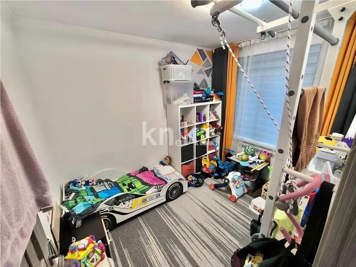 Продажа 3-комнатной квартиры, 55 м², мкр-н 1, дом  18 в Алматы - фото 2