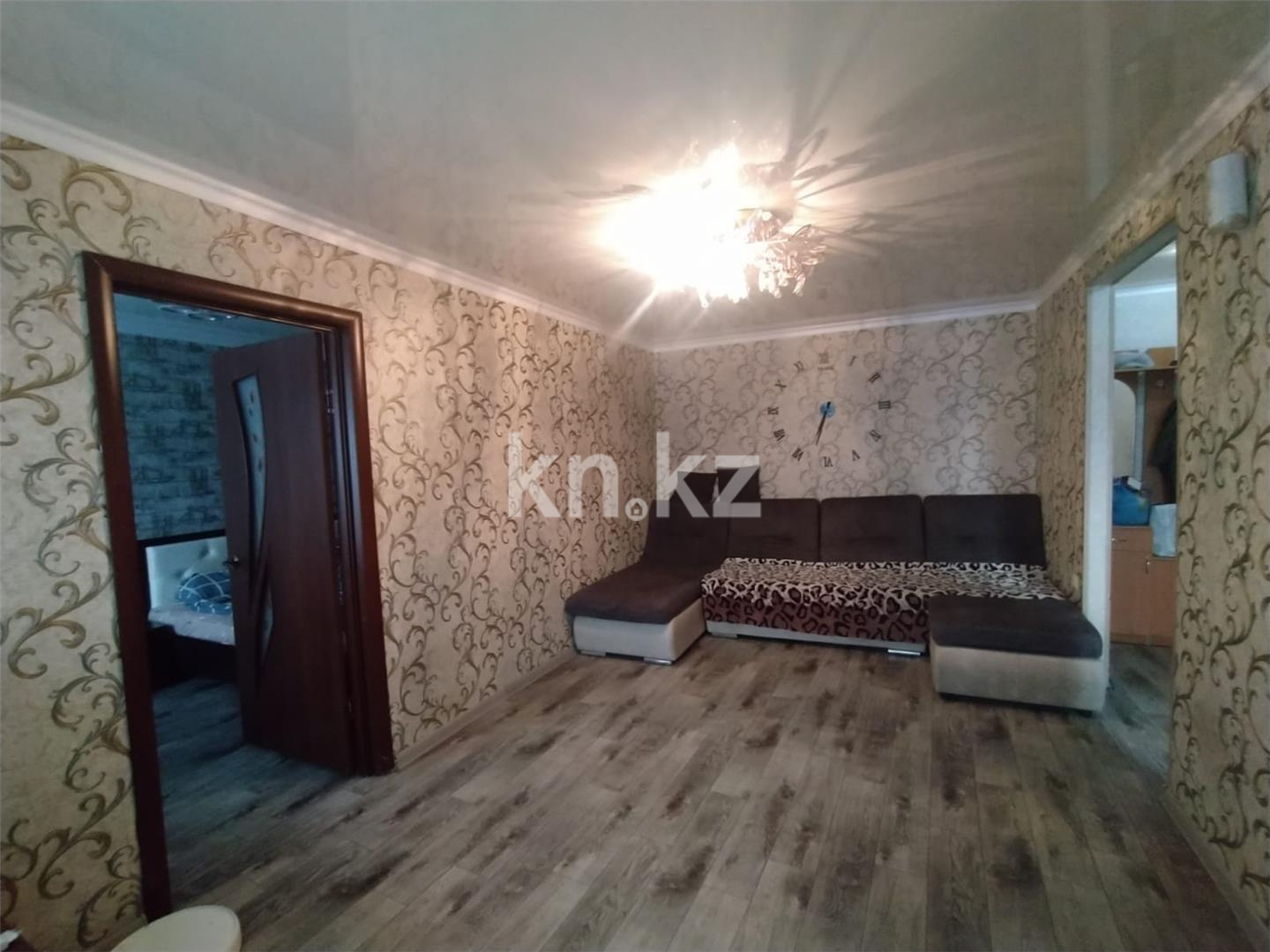 Продажа 2-комнатной квартиры, 44 м², ул. Ерубаева - Продажа квартир в Караганде фото 1 из 19