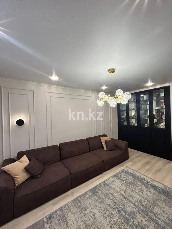 Продажа 4-комнатной квартиры, 110 м² в Астане