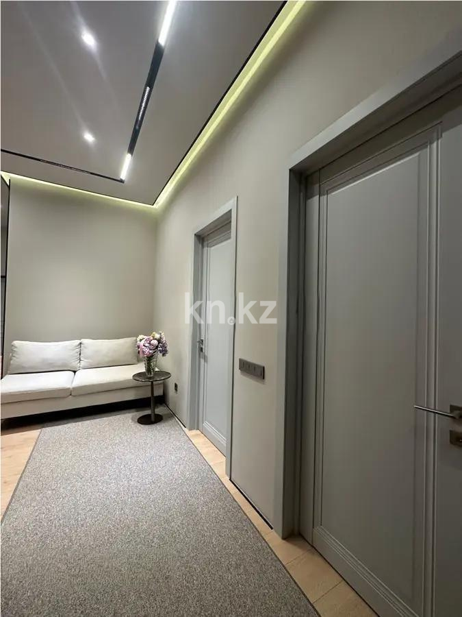 Продажа 3-комнатной квартиры, 90 м², ул. Акмешит, дом  19/4 в Астане - фото 2