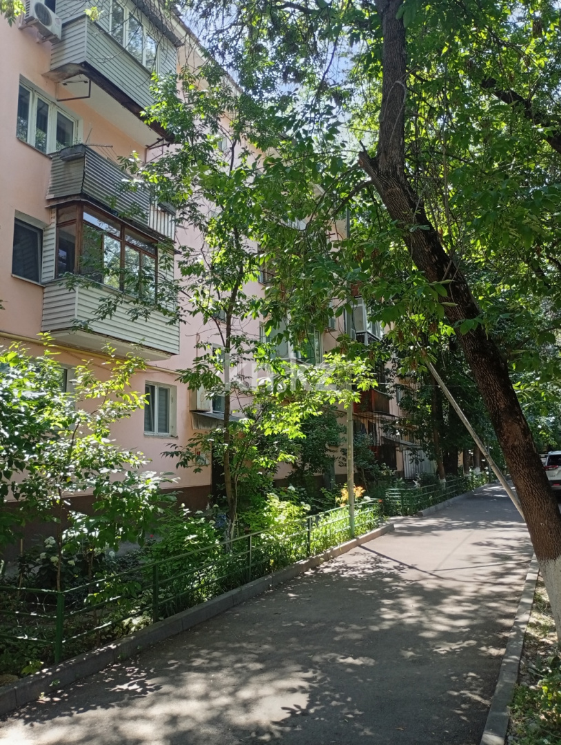 Продажа 2-комнатной квартиры, 45 м² в Алматы