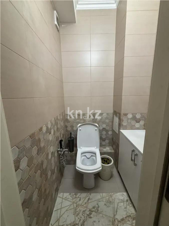 Продажа 3-комнатной квартиры, 72 м², ул. Сыганак, дом  18 в Астане - фото 4