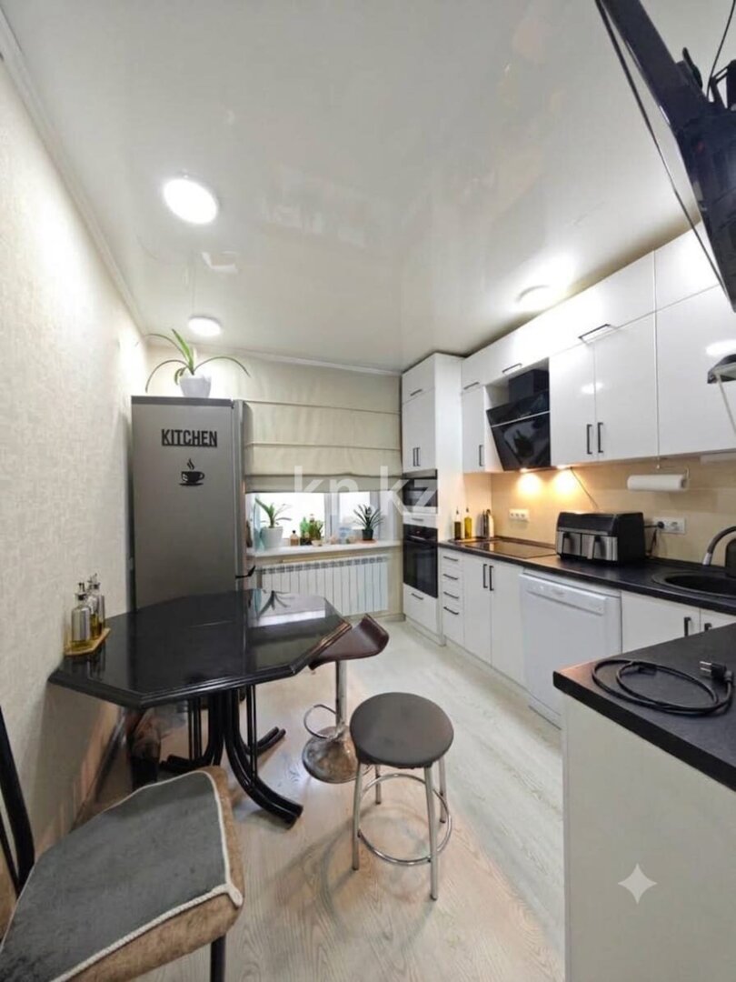 Продажа 4-комнатной квартиры, 77 м² в Караганде - фото 4