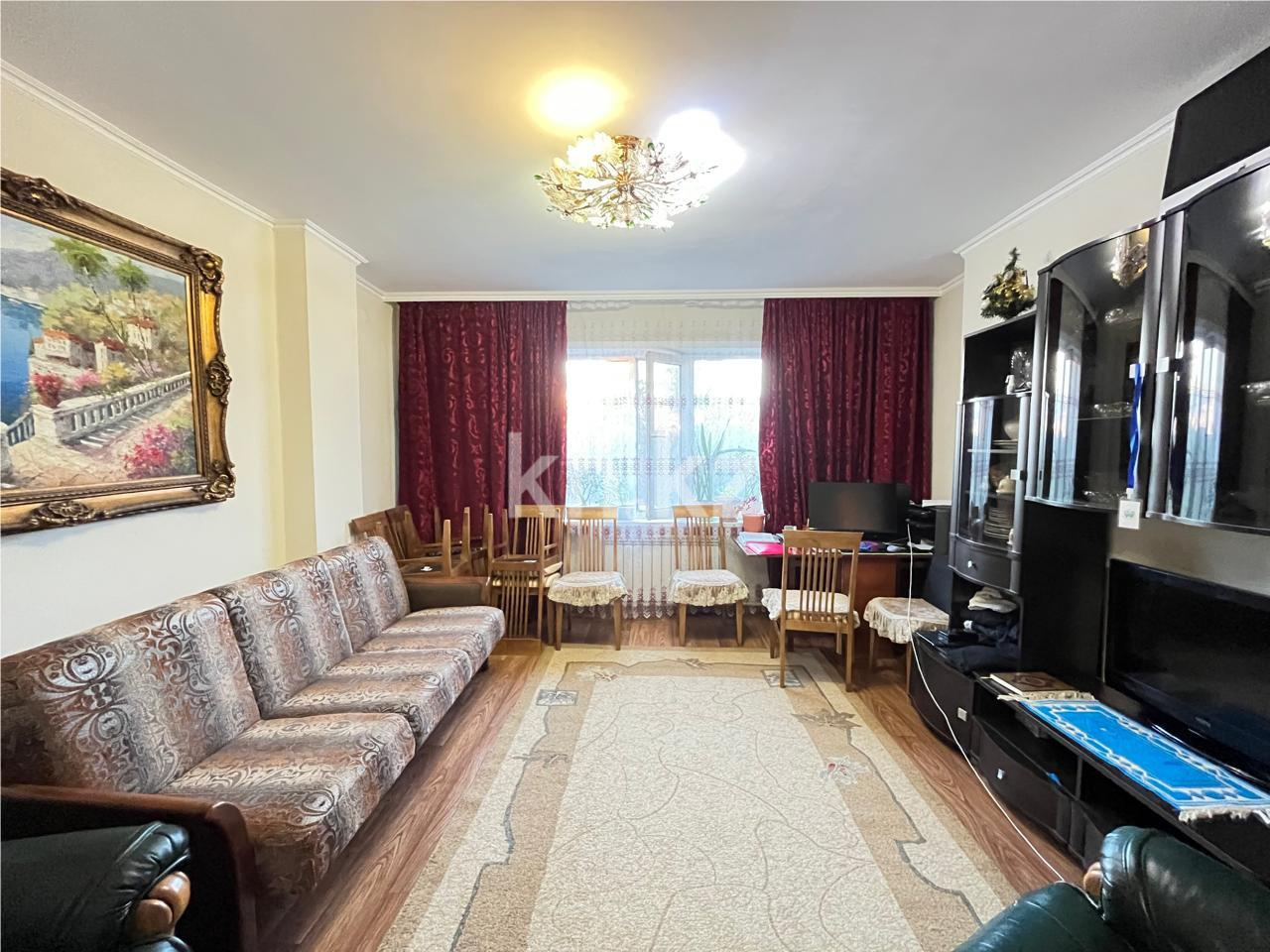 Продажа 2-комнатной квартиры, 65 м², пр. Шахтеров, дом  31а - Продажа квартир в Караганде фото 1 из 8