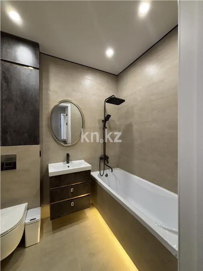 Продажа 2-комнатной квартиры, 38 м², пр. Туран, дом  57/5 в Астане - фото 4