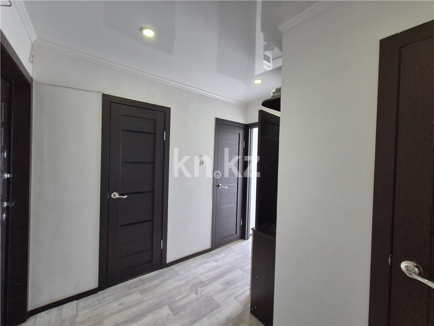 Продажа 2-комнатной квартиры, 54 м², пр. Металлургов в Темиртау - фото 15