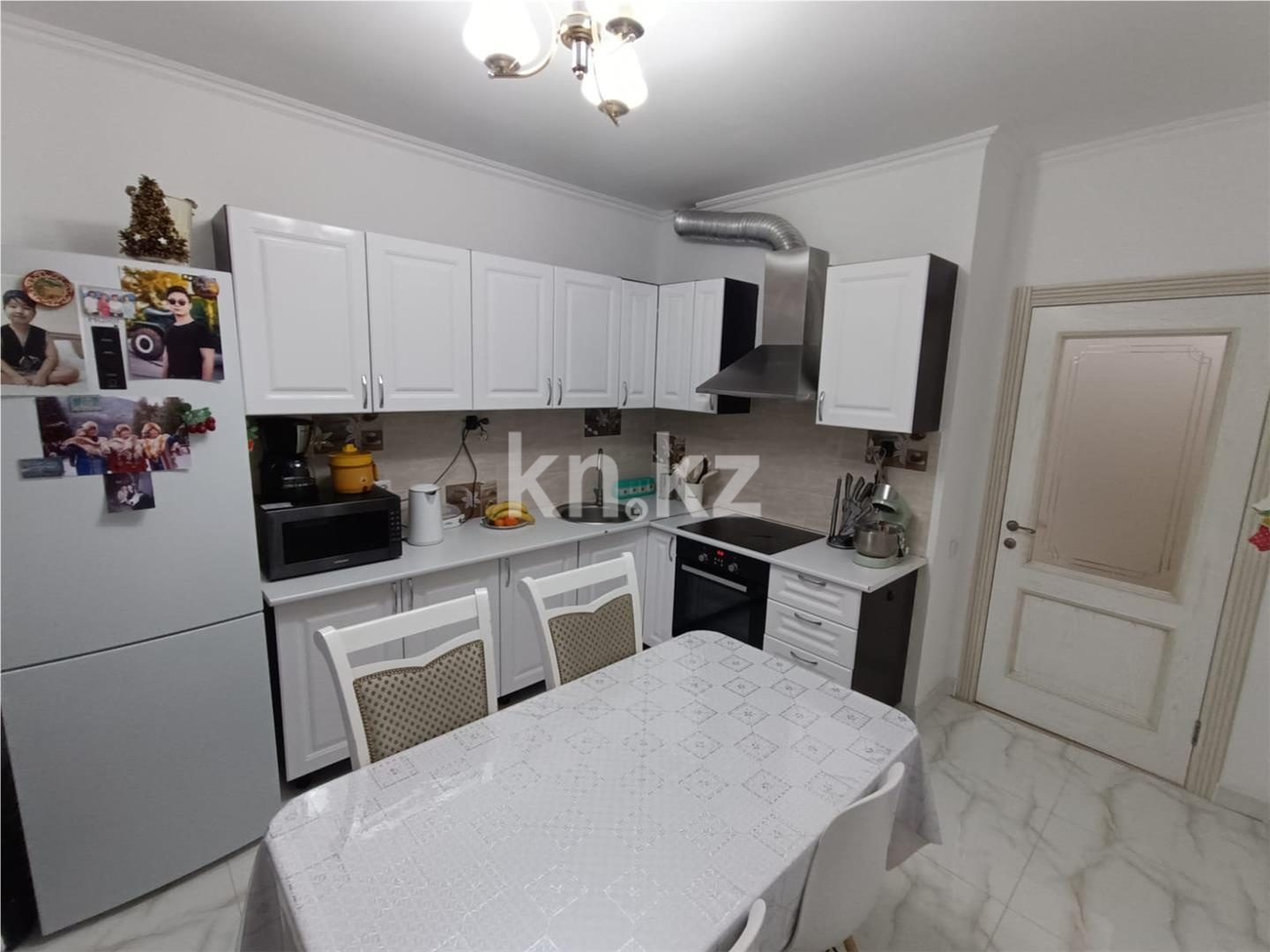 Продажа 2-комнатной квартиры, 70 м², ул. Сарайшык в Астане - фото 8