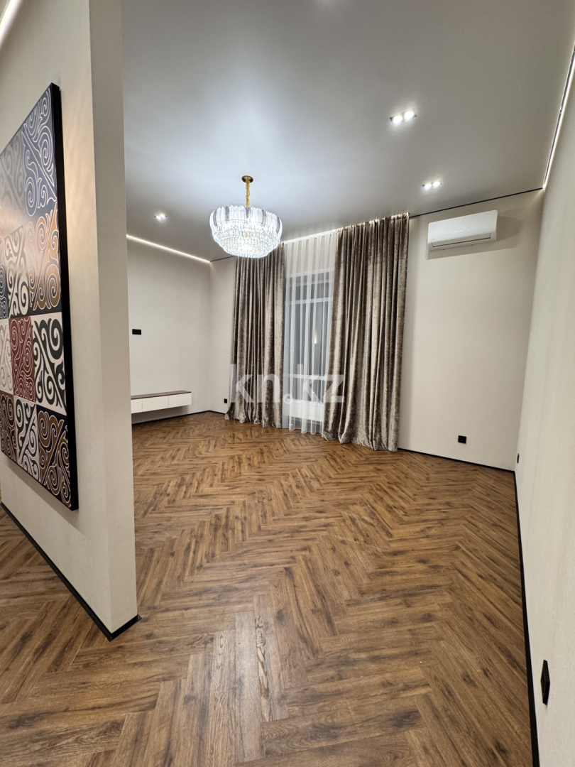 Продажа 2-комнатной квартиры, 70.2 м², ул. Жошы хана, дом  16/1 - Продажа квартир в Астане без посредников фото 5 из 12