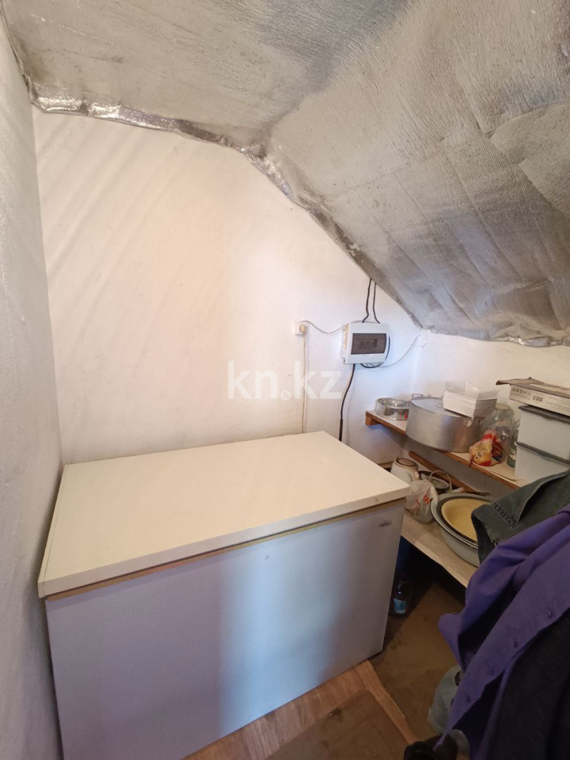 Продажа 5-комнатного дома, 213 м², 68-й квартал - Продажа квартир в Костанае фото 13 из 34