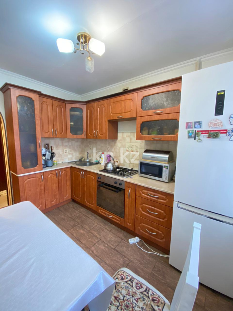 Продажа 4-комнатной квартиры, 75 м², пр. Республики, дом  32 - Продажа квартир в Караганде с фото фото 10 из 14