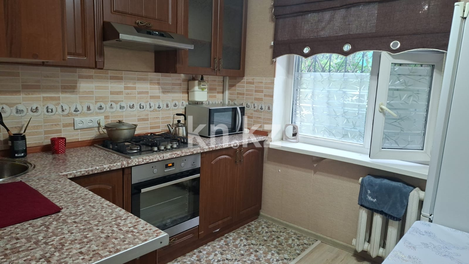 Аренда 1-комнатной квартиры, 37 м² в Астане