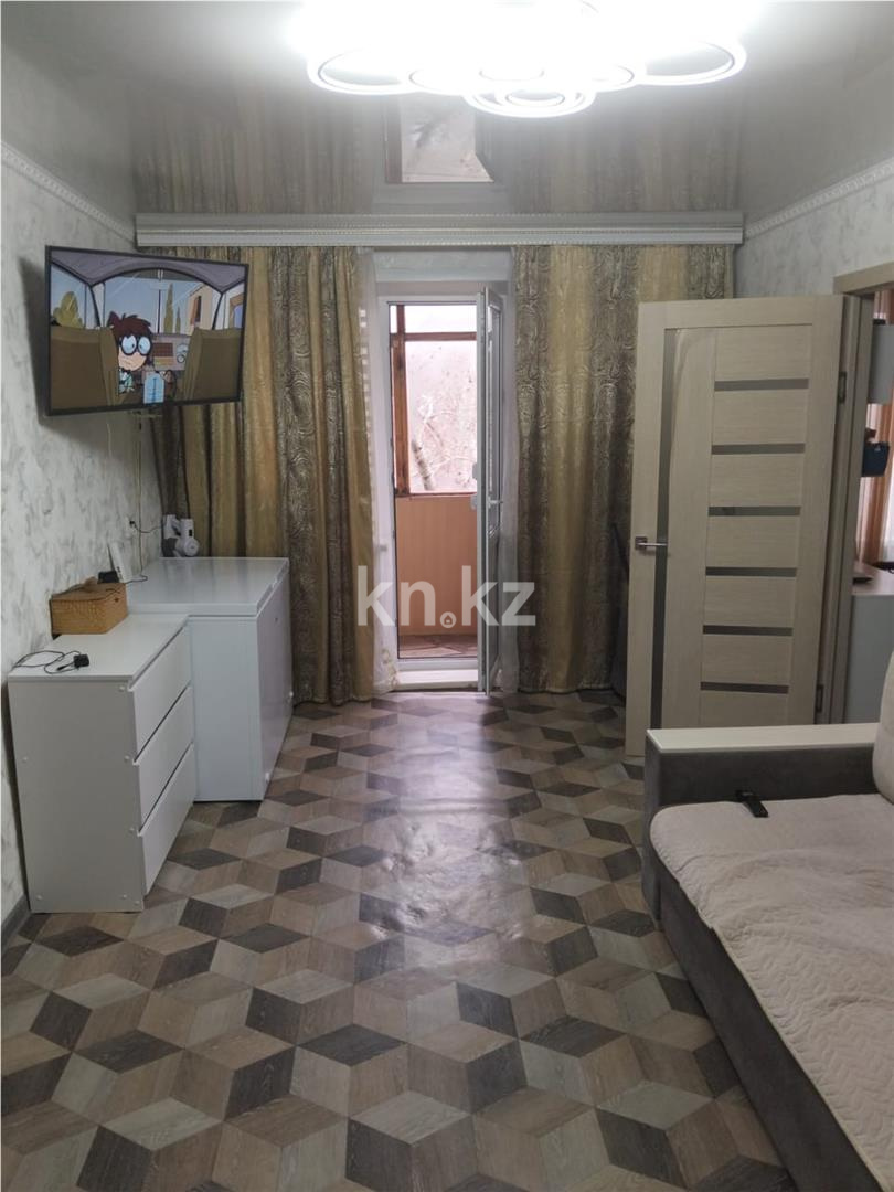 Продажа 2-комнатной квартиры, 44 м² - Продажа квартир в Караганде - страница 2 фото 2 из 9