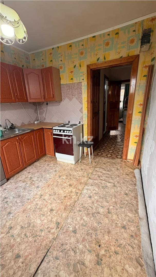 Продажа 3-комнатной квартиры, 63 м² - Продажа квартир в панельном доме в Караганде - страница 2 фото 9 из 12
