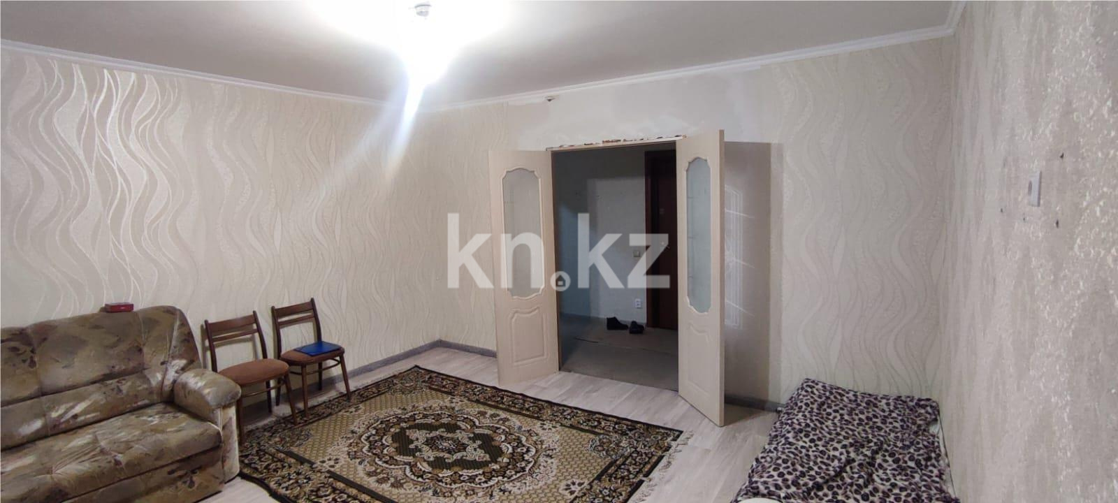 Продажа 1-комнатной квартиры, 40 м², мкр. Восток-3, дом  17 - Продажа квартир в Караганде фото 1 из 10