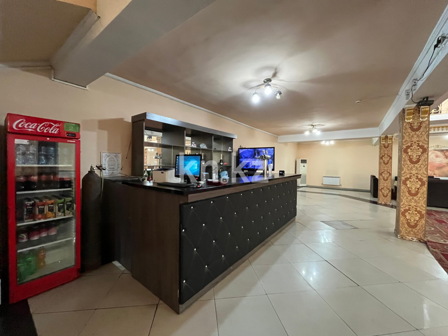 Продажа , 1200 м², ул. Гагарина, дом  1111 - Продажа офисных и торговых помещений в Шымкенте фото 7 из 25