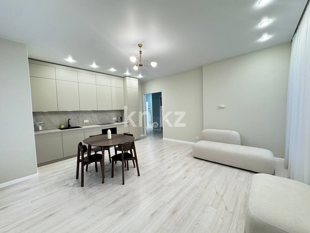 Аренда 3-комнатной квартиры, 75 м² - Аренда квартир помесячно в Астане - страница 3 фото 2 из 36