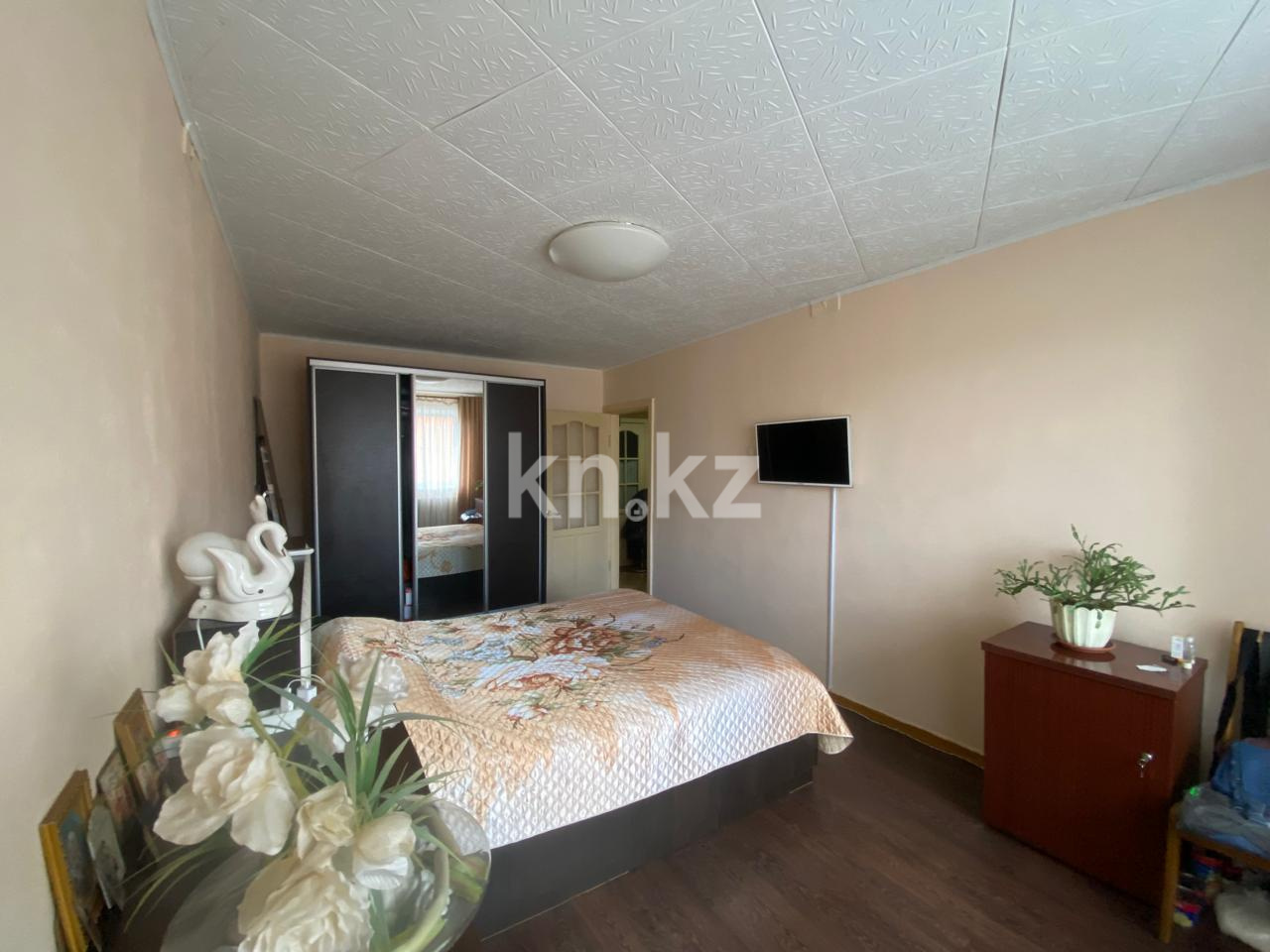 Продажа 3-комнатной квартиры, 62 м², ул. Муканова в Караганде - фото 6