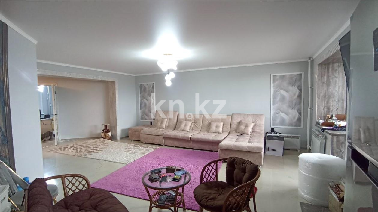 Продажа 3-комнатной квартиры, 107 м², ул. Абая в Темиртау - фото 3