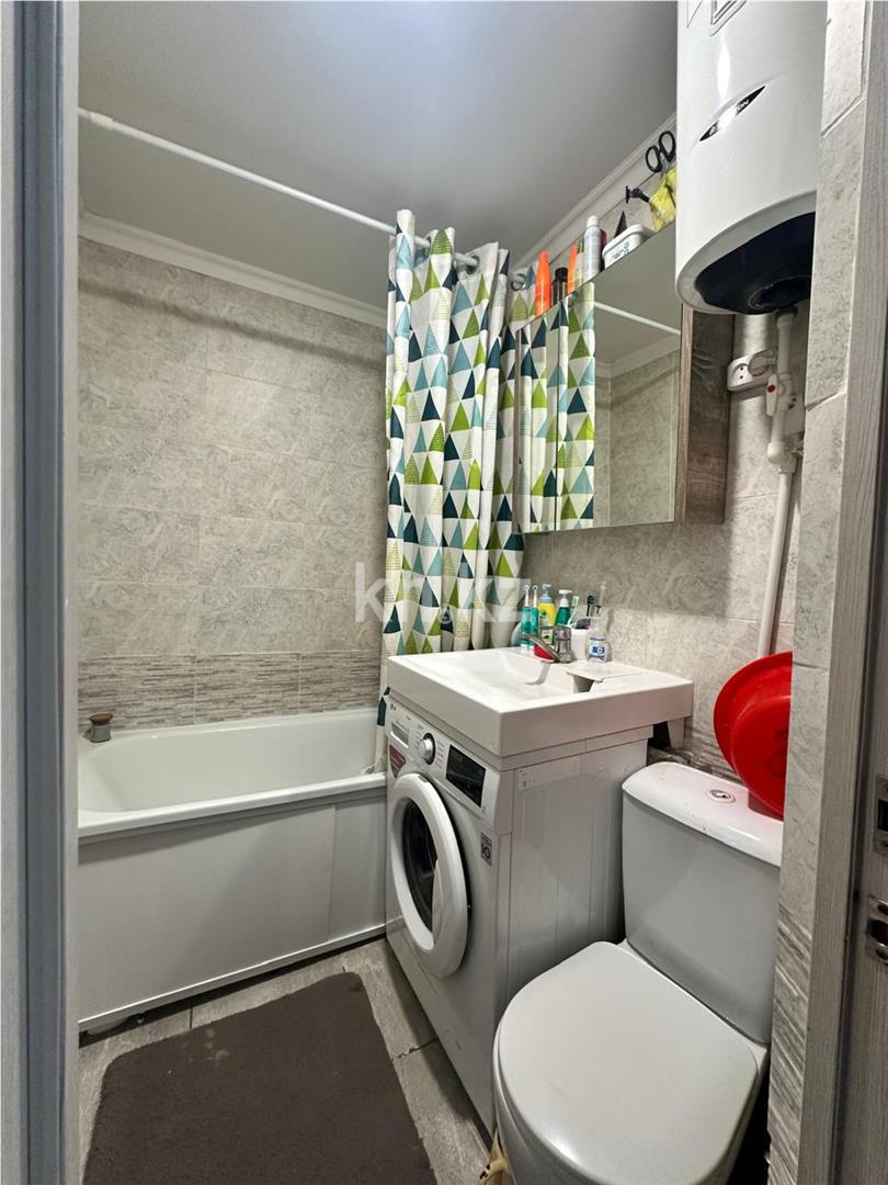 Продажа 3-комнатной квартиры, 44 м², мкр-н 16 - Продажа  трехкомнатных квартир в Караганде фото 11 из 11