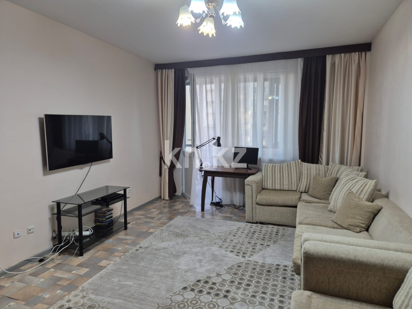 Продажа 2-комнатной квартиры, 82.3 м², ул. Кенесары, дом  65 - ул. Валиханова в Астане