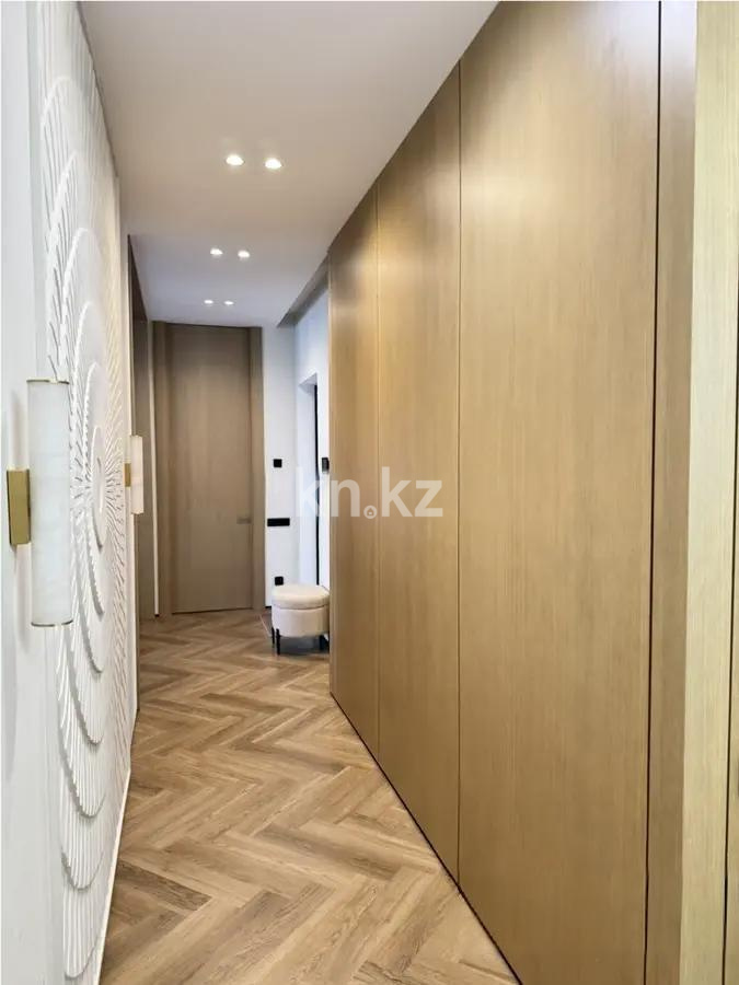 Продажа 4-комнатной квартиры, 120 м², ул. Толе би, дом  50 в Астане - фото 8
